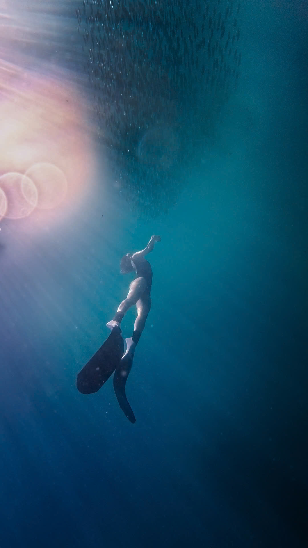 Xuống Sâu Thầm Lặng